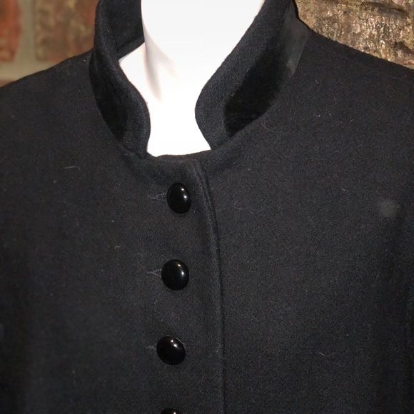 Peacoat - Picture 2 of 7